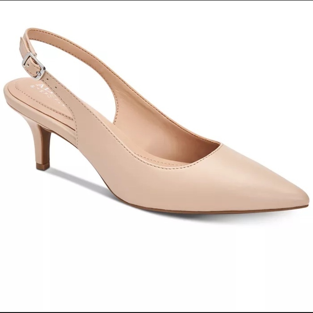 Alfani Women's Step 'N Flex Babbsy Pointed-Toe Slingback Pumps/ Color Cashew